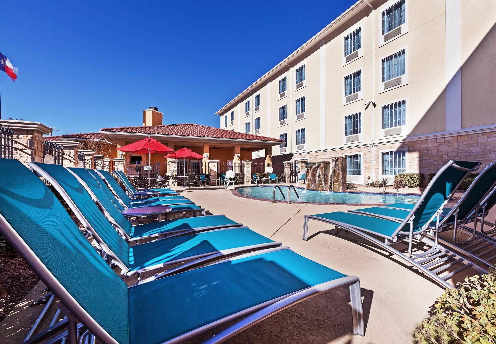 Towneplace Suites By Marriott Odessa Exterior photo